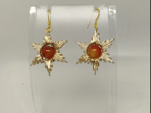 boucles d'oreilles en forme d'étoileet pierre jaspe orange
