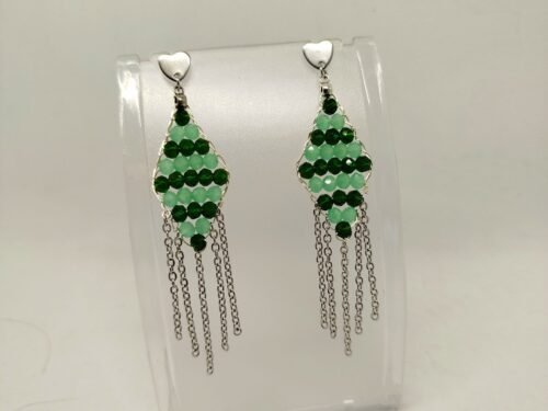 Boucles d’oreilles vertes à pampilles boucles d'oreilles en perles en verre vertes et morceaux de chaînes en acier