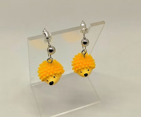 boucles d’oreilles en forme de hérisson jaunepng boucles-doreilles-en-forme-de-herisson-jaune