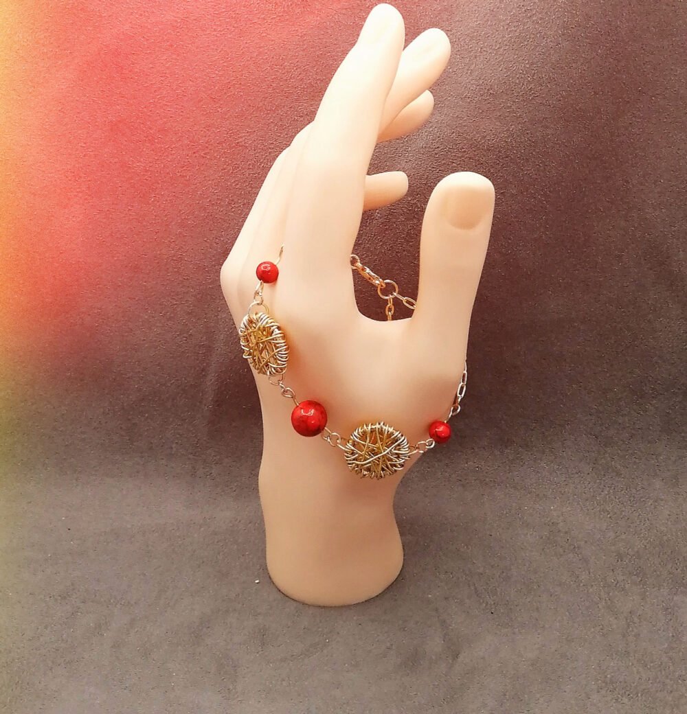 bracelet en pierres naturelles howlite rouge