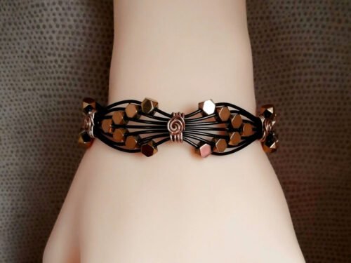 bracelet-hématites-fil-aluminium-tresse-