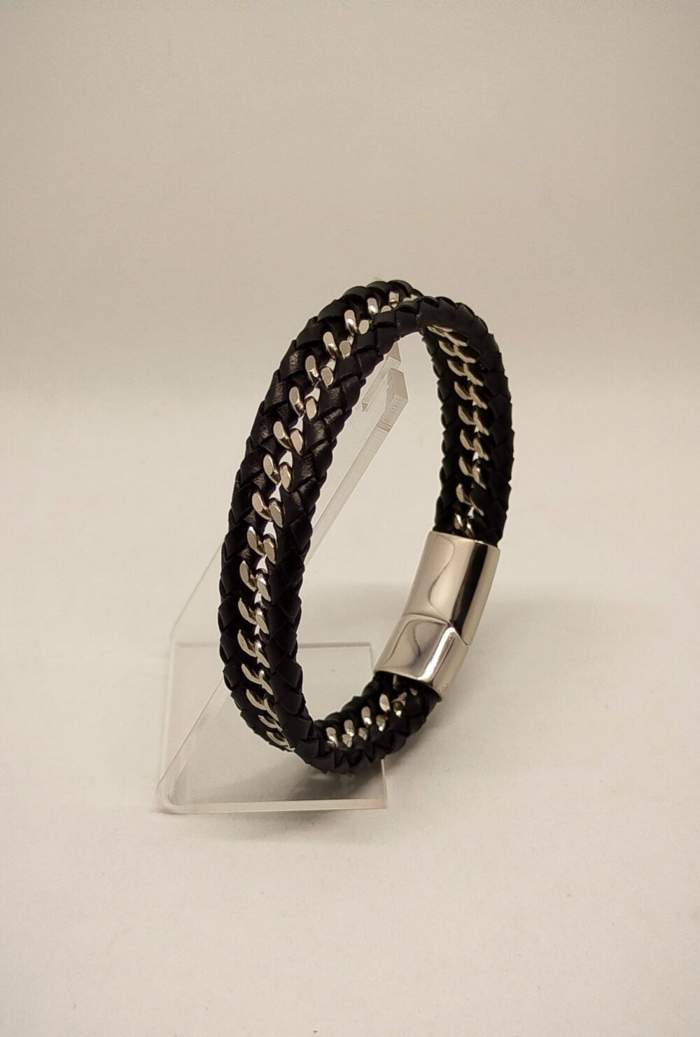 bracelet-tresse-en-cuir-et-acier-pour-homme-avec-fermoir-magnetique