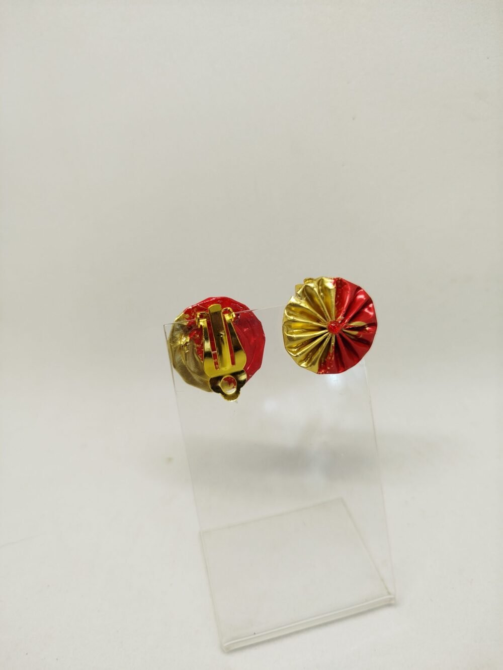 clip d'oreilles capsules de café or rouge