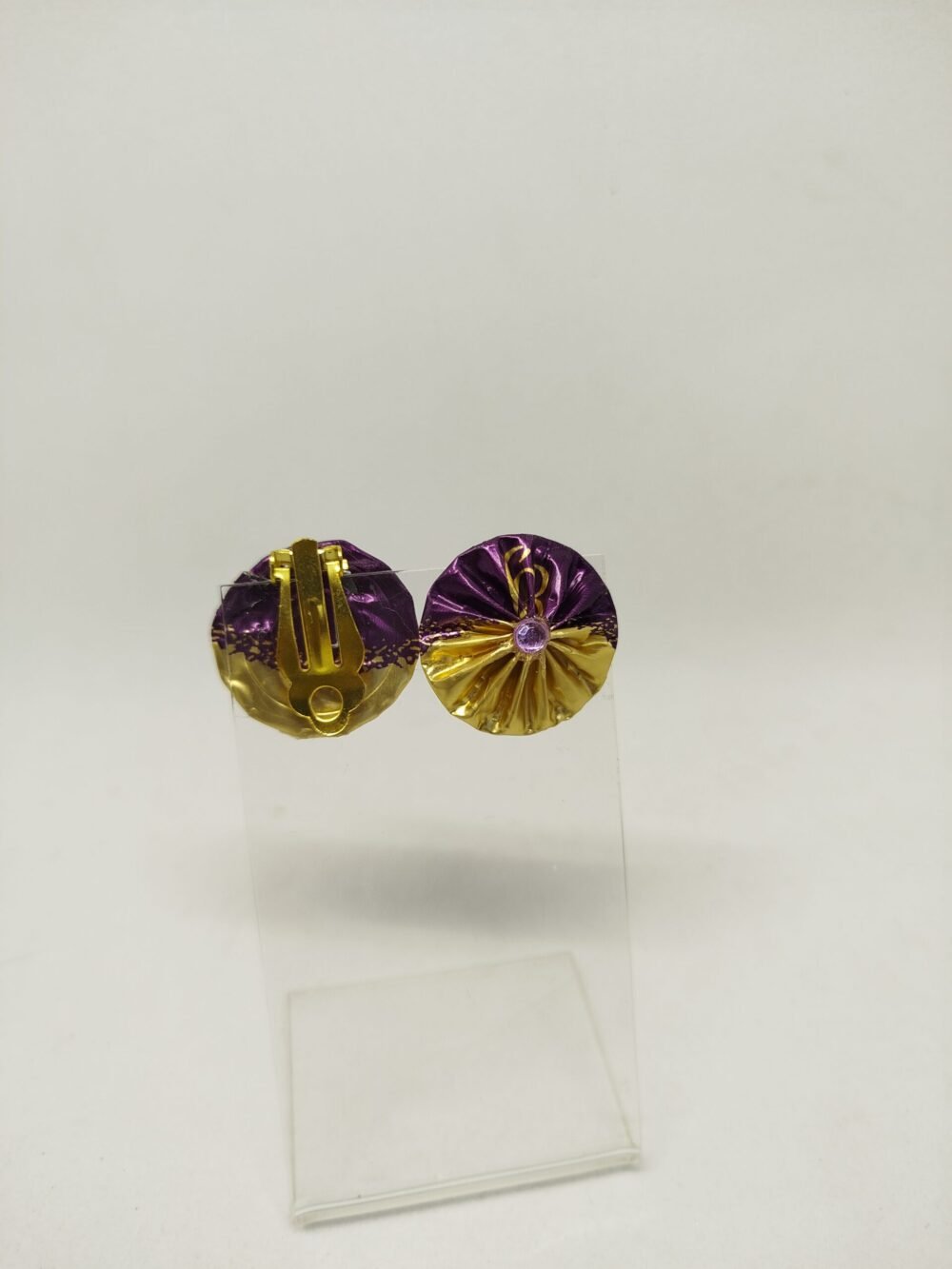clip-doreilles-en-capsules-cote-dor-violet