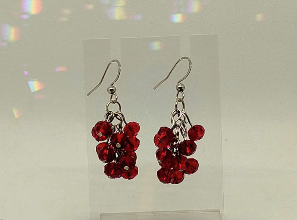 Boucles D'Oreilles Grappe Rouges