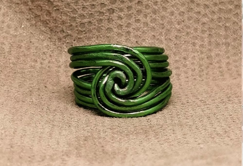 bague en fil aluminium verte