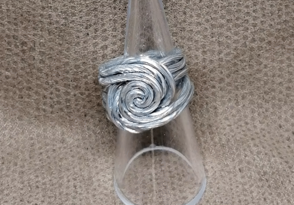 bague en fil aluminium argenté