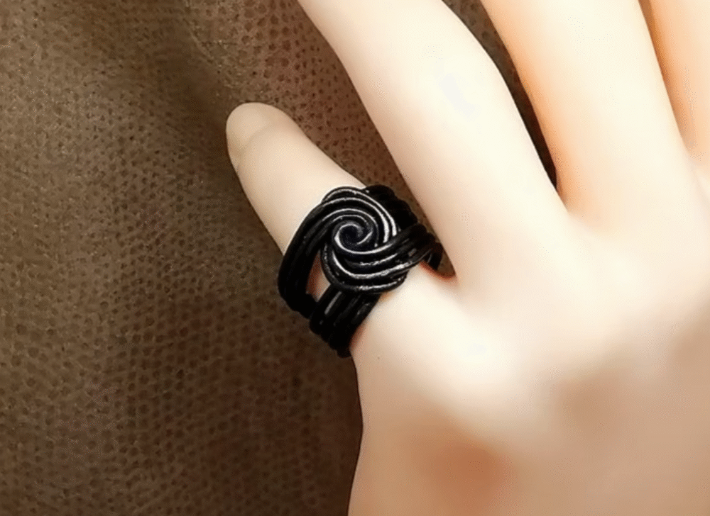 bague en fil aluminium noir