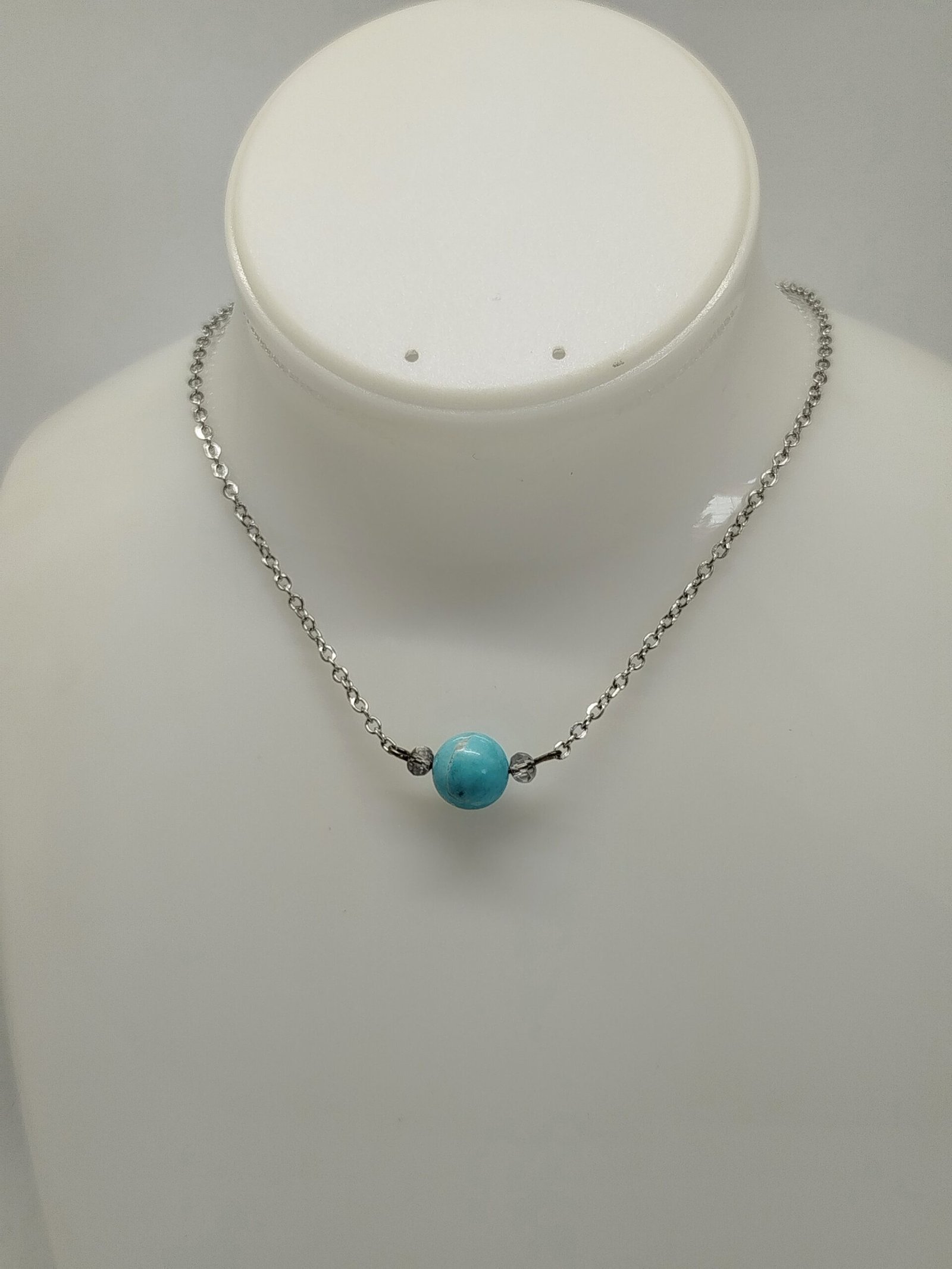 collier en acier et pierre naturelle turquoise