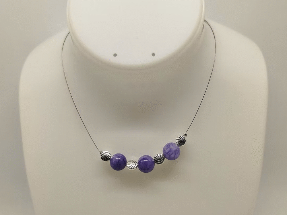 collier avec pierres naturelles angélite sur câble à bijoux fermoir mousqueton