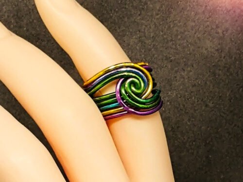 bague en fil aluminium multicolore
