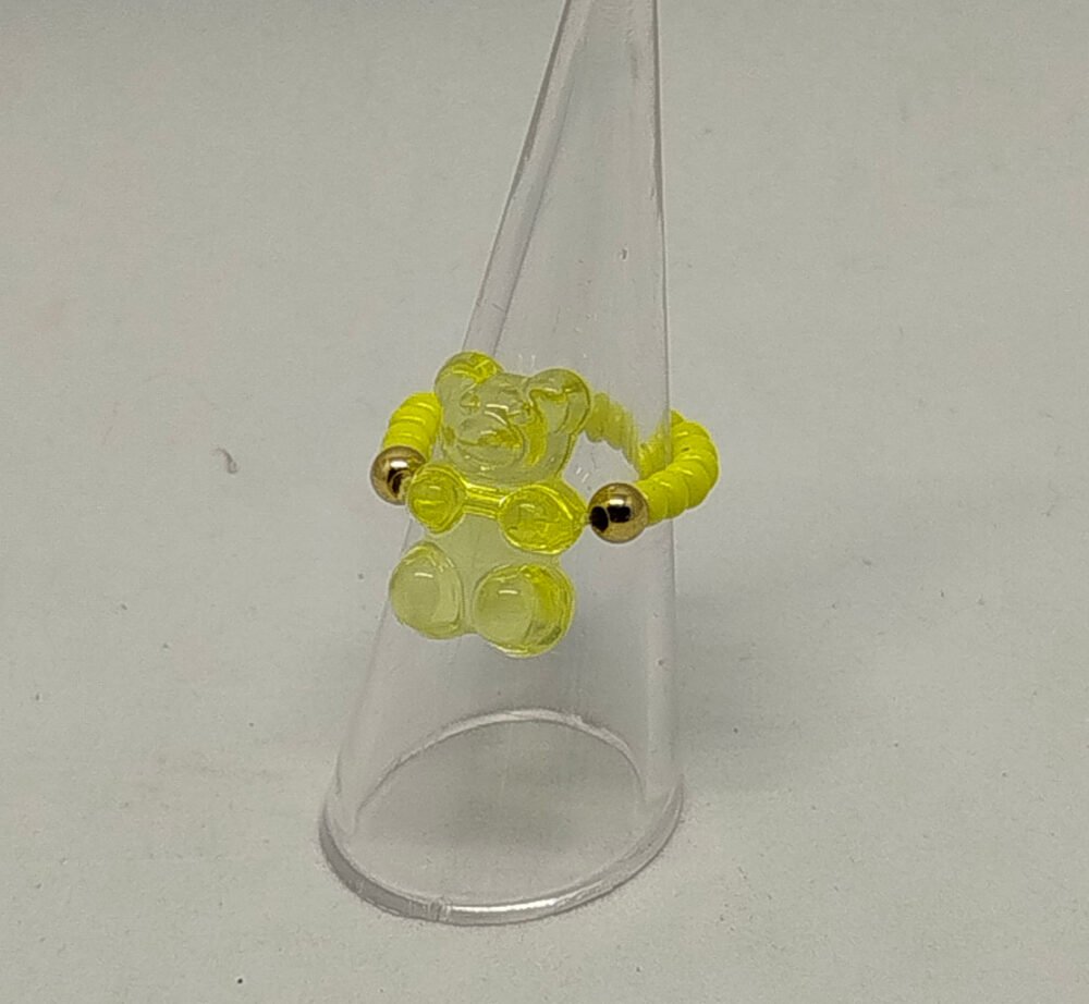 bague enfant en résine jaune petit ourson