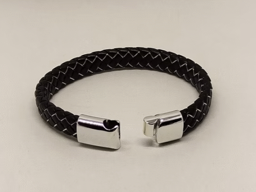 bracelet bijou homme en cuir noir tressé bracelet-hommes-tresse-en-cuir-noir fermoir aimanté