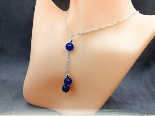 collier-en-pierres-calcédoine-bleu-chaîne-en-acier. collier-en-pierres-calcédoine-bleu-chaîne-en-acier.