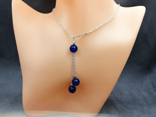 collier-en-pierres-calcédoine-bleu-chaîne-en-acier.