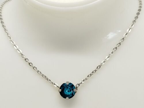 strass bleu de 10 mm et la chaîne argentée en acier inoxydable