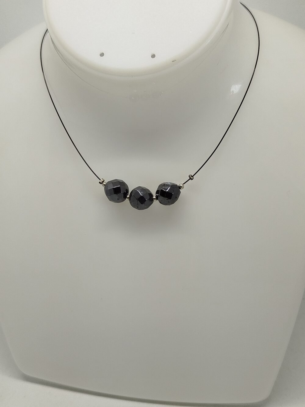 Superbe Collier en Pierres Naturelles hématites à facettes