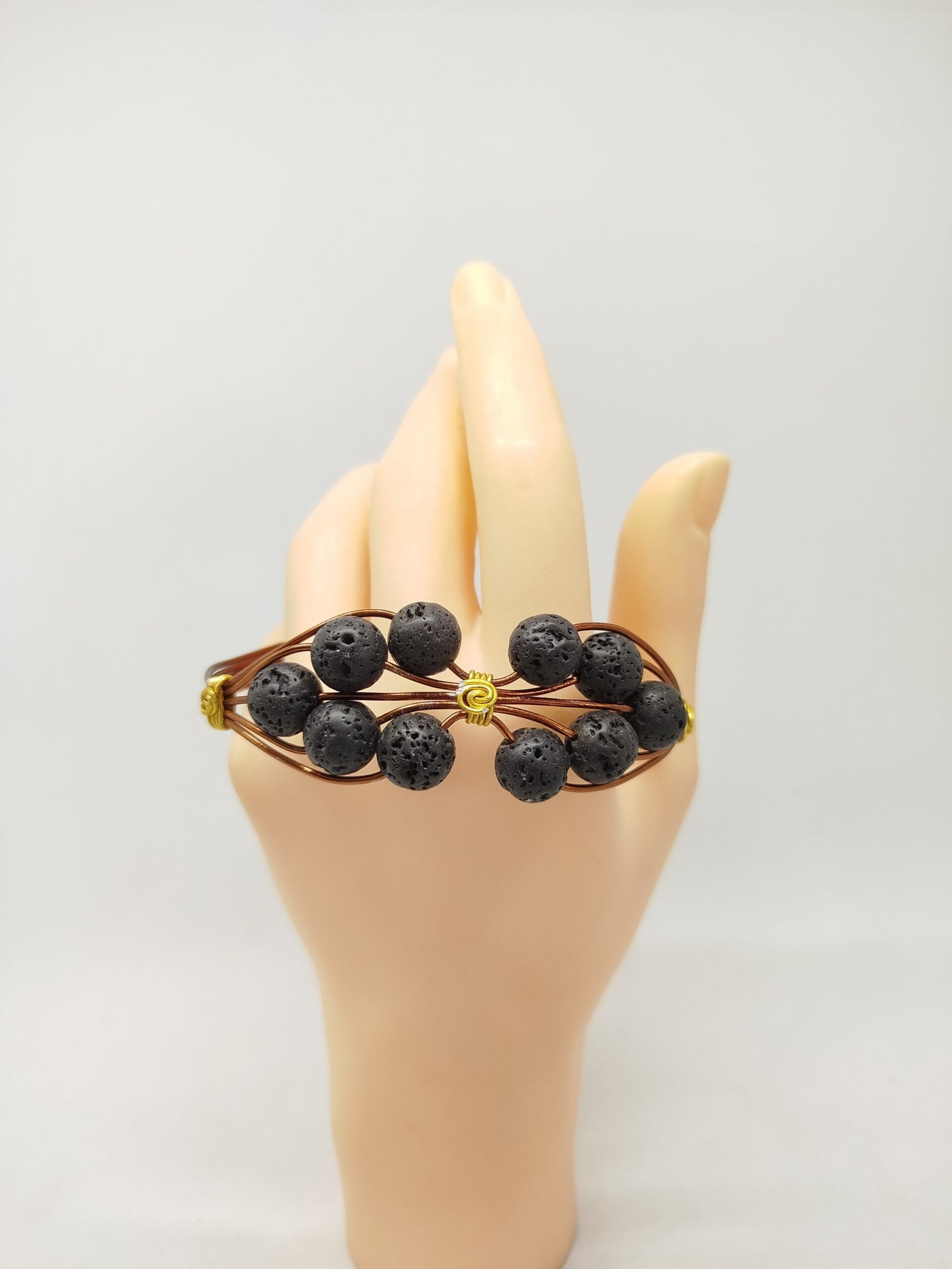 Bracelet Tressé avec Pierres Naturelles de lave