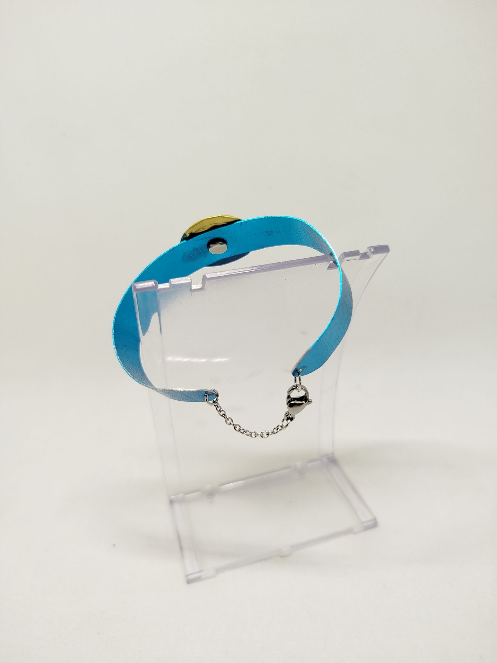 bracelet en fil aluminium large turquoise avec capsule de café et strass