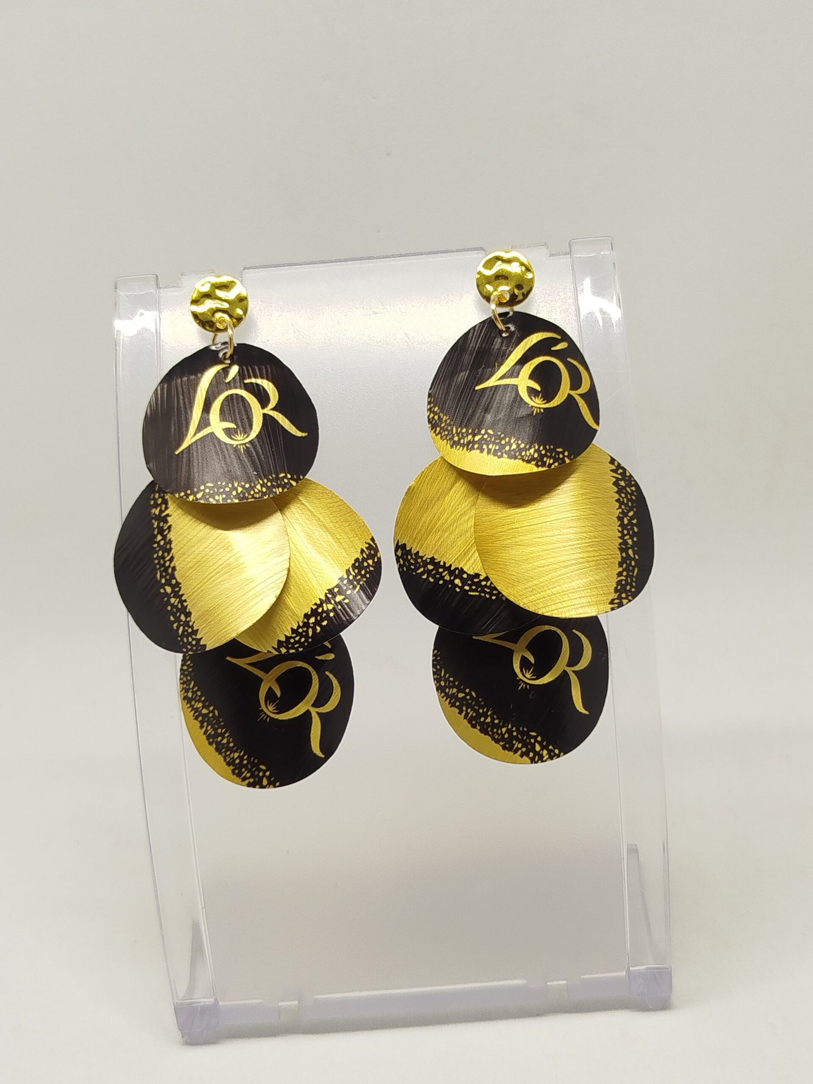 Boucles D'Oreilles Pétales D'Or capsules de café marron