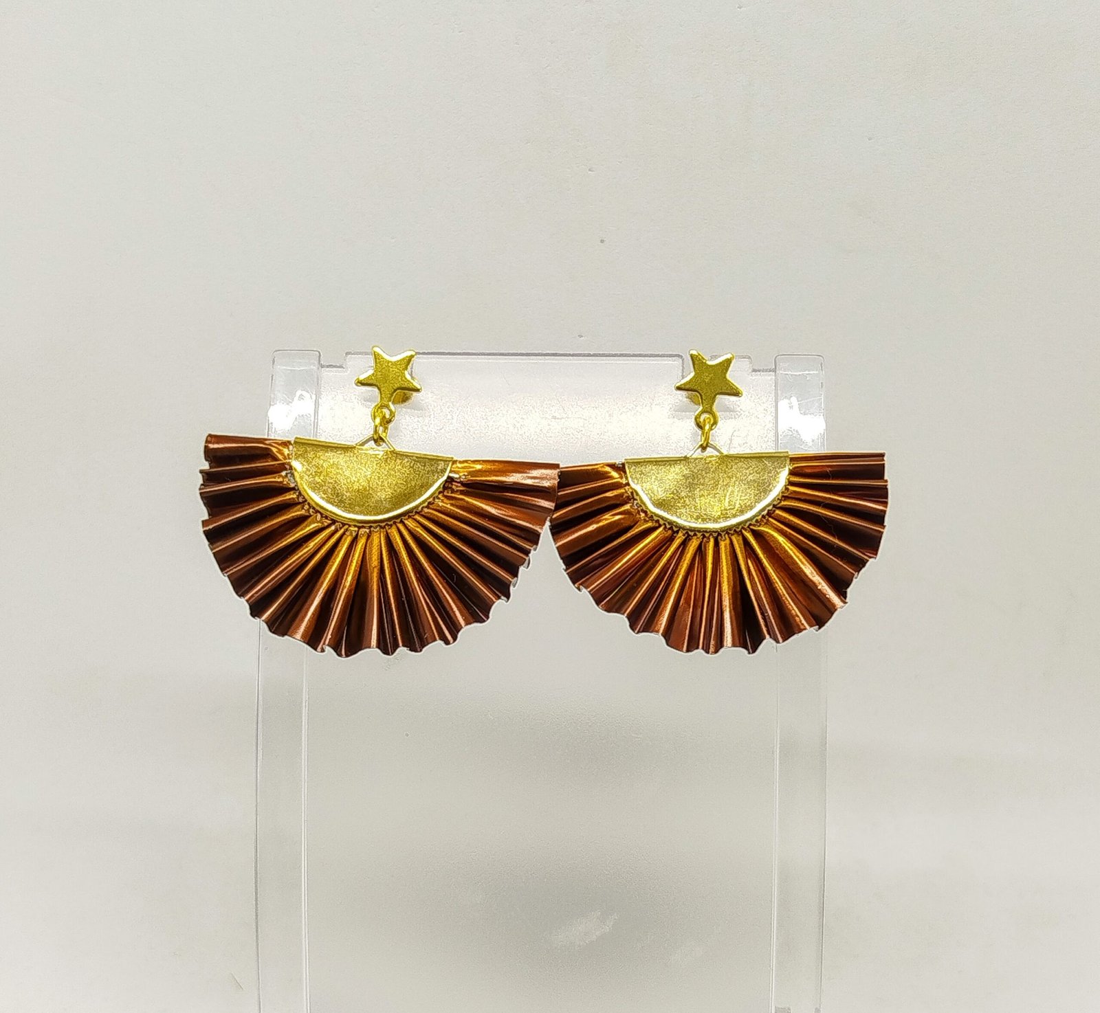 Boucles d'Oreilles Capsule Éventail marron