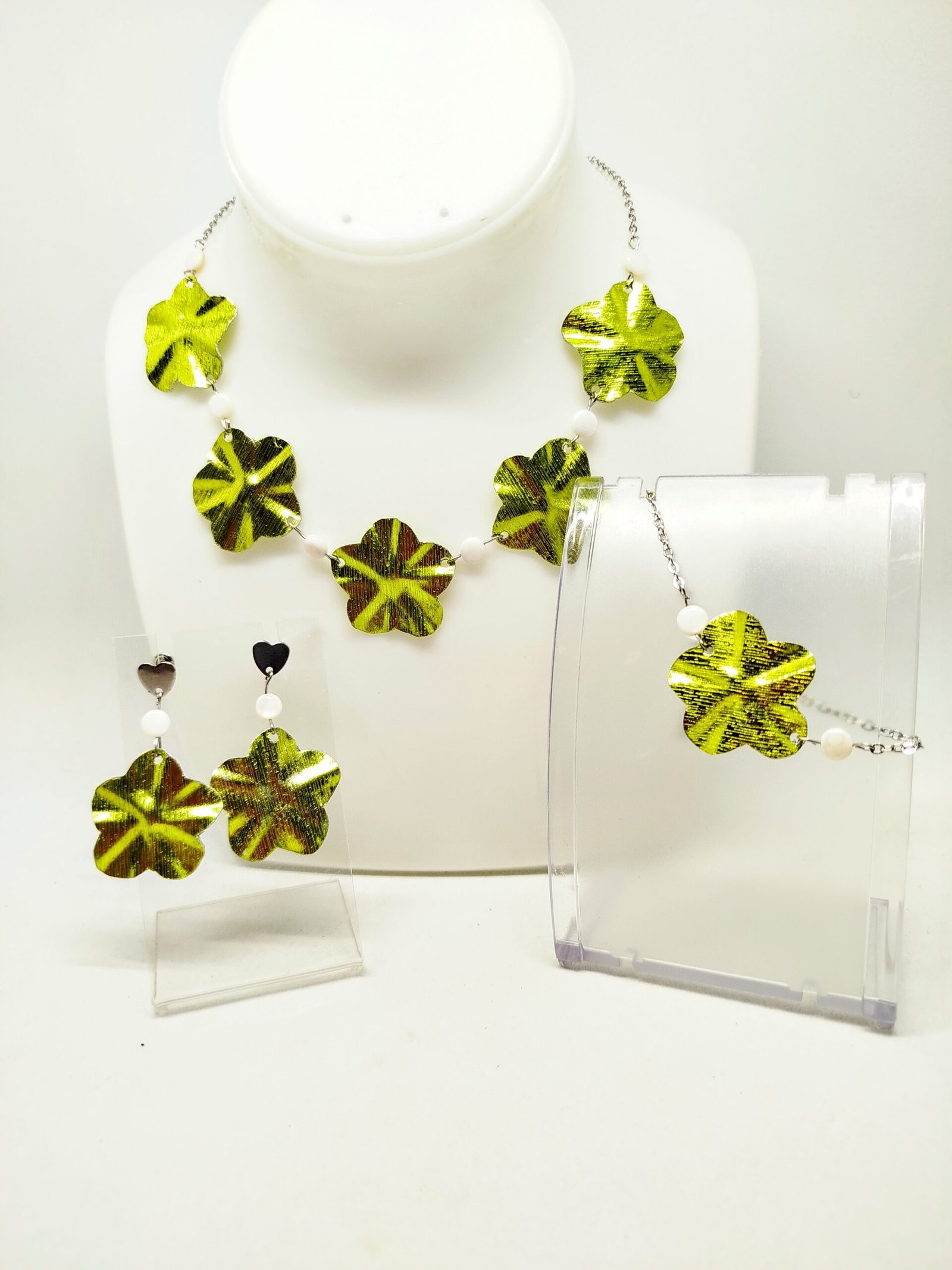 Chic et Glamour en Fleur parure en fil aluminium large vert pomme