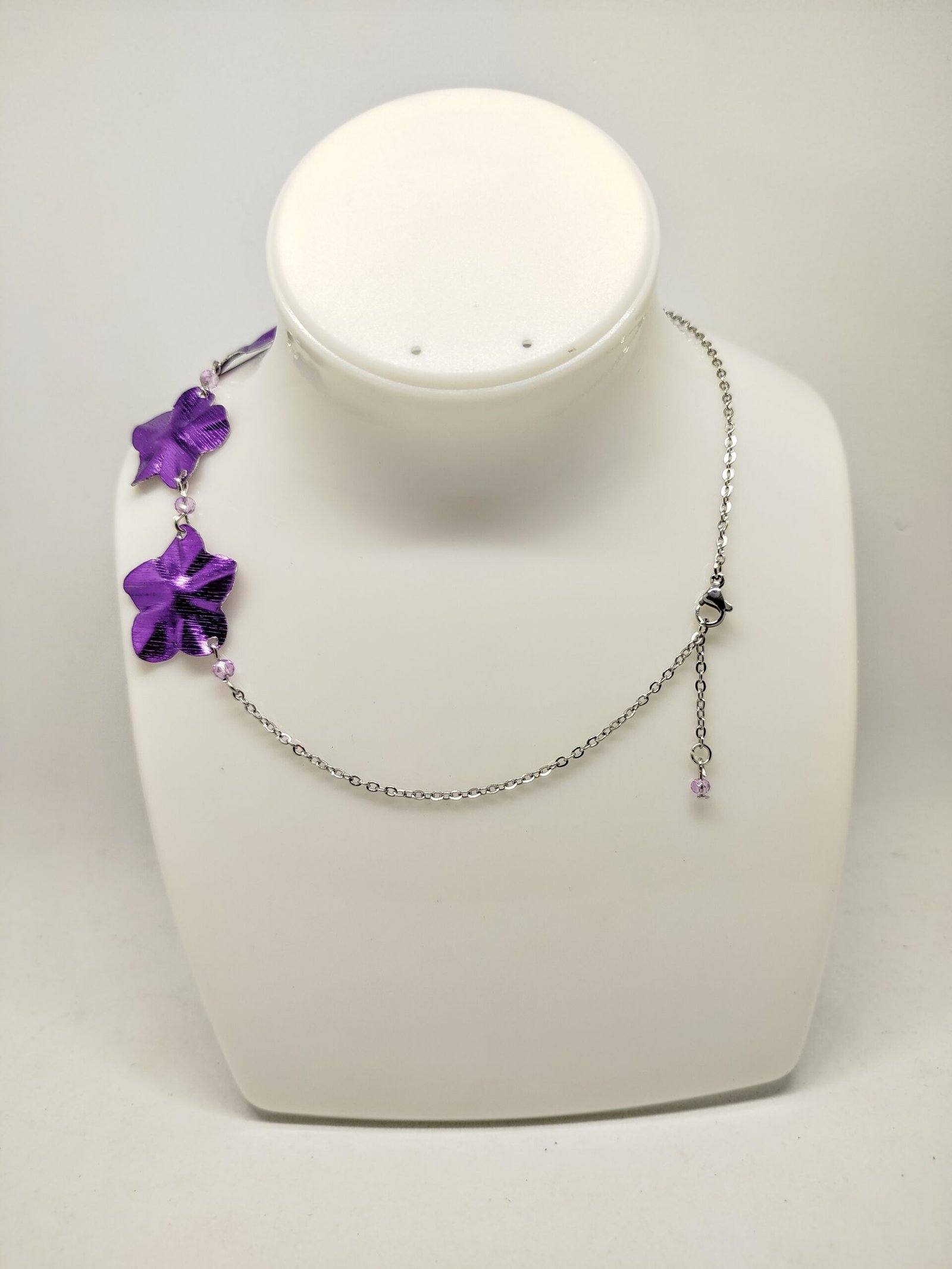 Chic et Glamour en Fleur en fil aluminium large collier en fil aluminium large violet