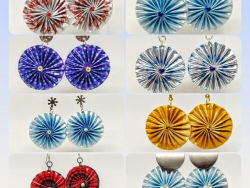 plusieurs paires de boucles d’Oreilles Éco-Chic en capsules de café