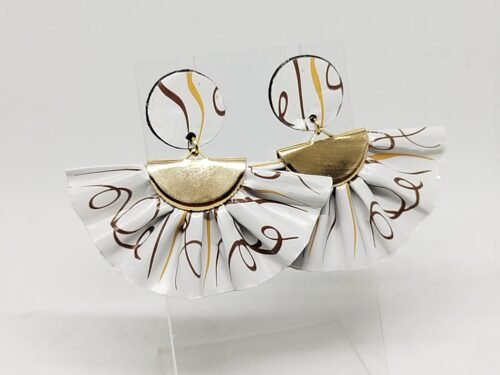 boucles d’oreilles éventail beige doré