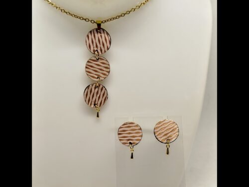 Parure Élégante en Beige
